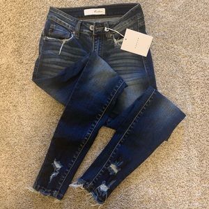 NWT KanCan skinny jeans